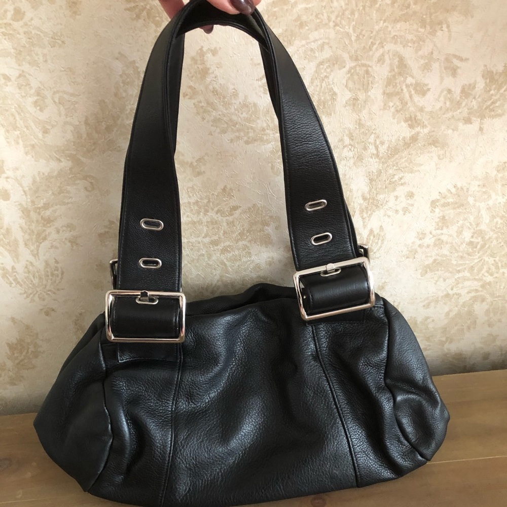 Soprano pebble leather handbag